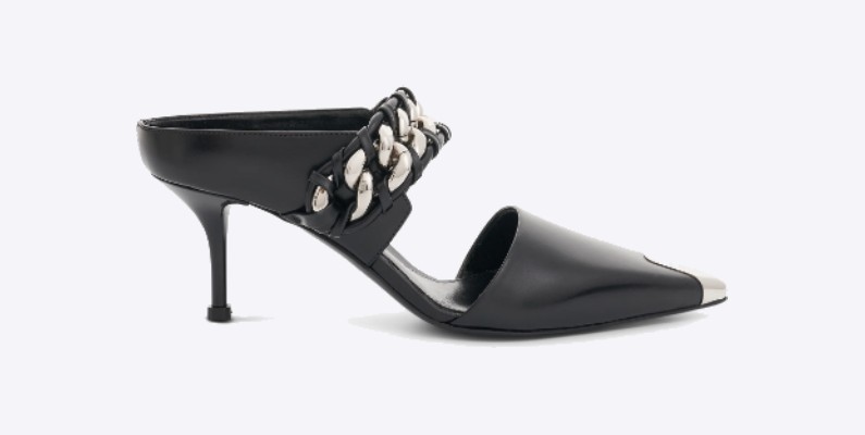 ALEXANDER McQUEEN Chain Link Leather Pumps in Black/Silver