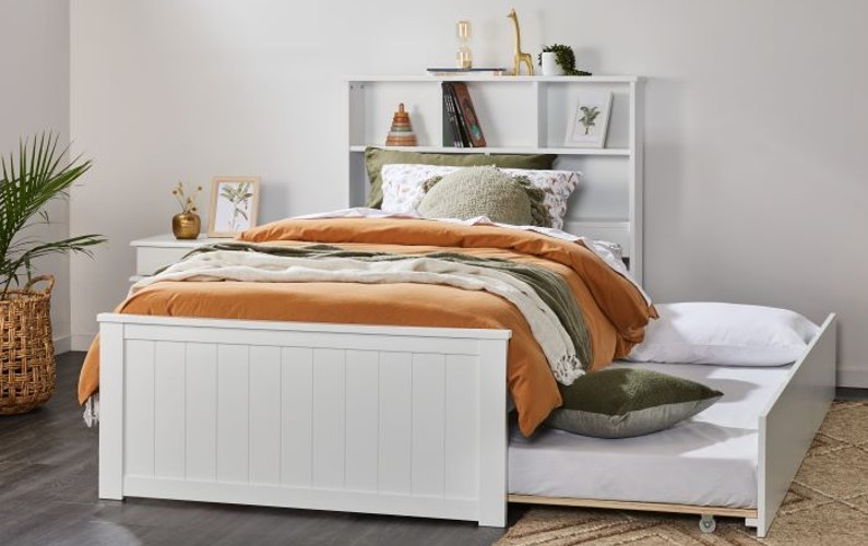 B2C Furniture Myer White King Single Bed with Storage Review