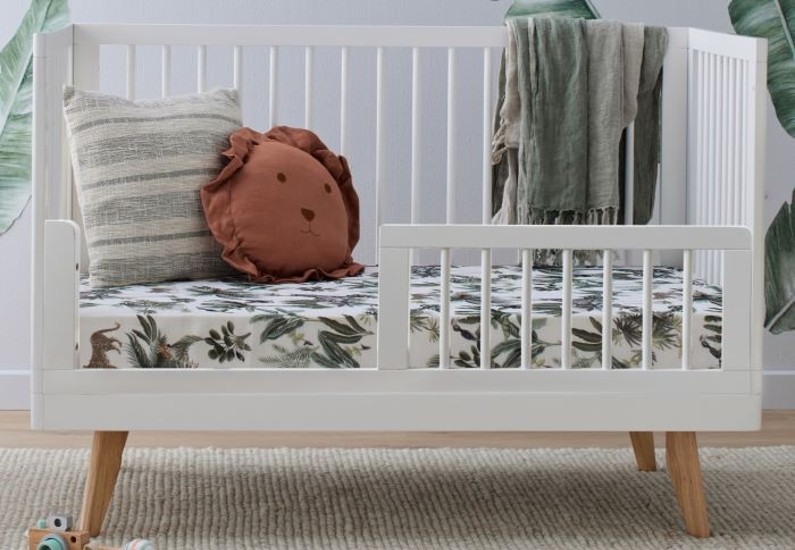 B2C Furniture Rio Hardwood Toddler Side Guard Rail | Baby Furniture Review