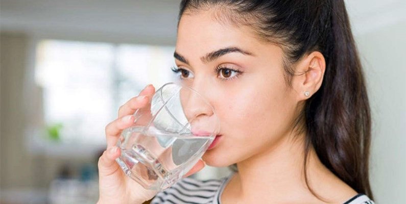 drink water for skincare